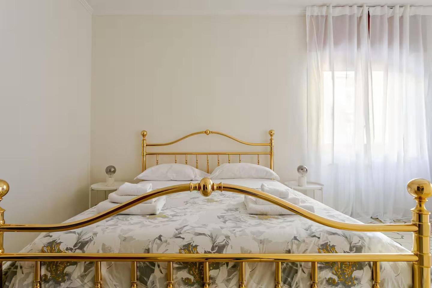 Tibvr House-stazione Tiburtina * Rom